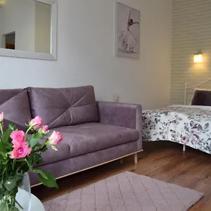 Be My Guest - Krucza Elegant - Rondo De Gaulle'a Center Of Metro Wi-fi Breakfast Apartament