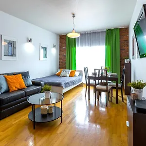 friendhouse-apartments-angel-city.krakowhotelspoland.com/