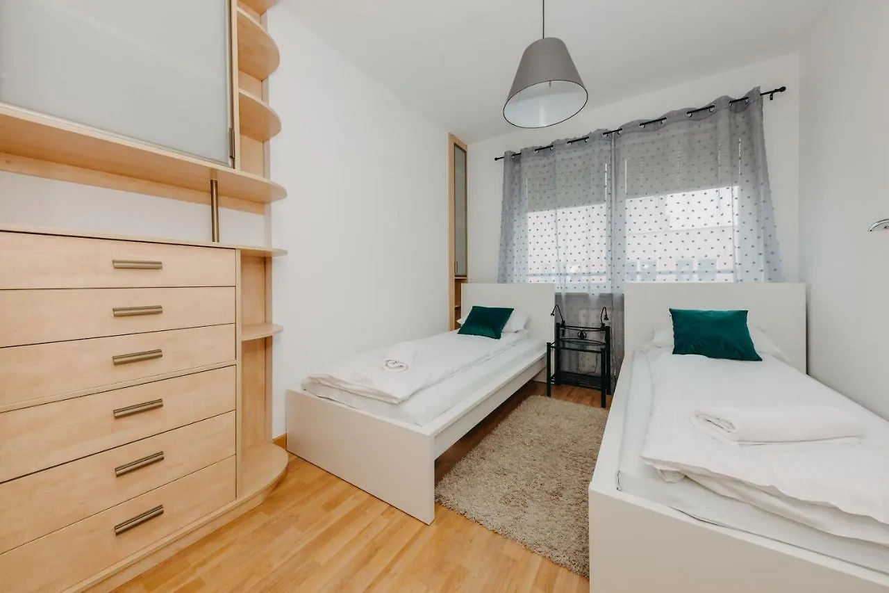 Shortstaypoland Krochmalna Warsaw 0*,  Poland